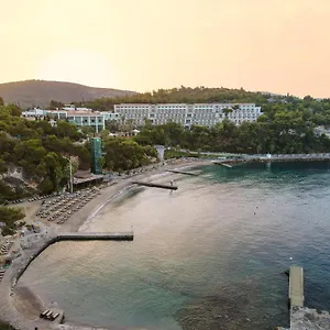 Pine Bay Resort Kuşadası