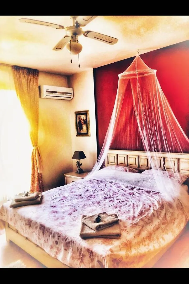 Hotel Mayko Ev Otel Izmir